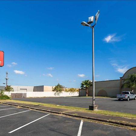 Econo Lodge Baytown Zewnętrze zdjęcie