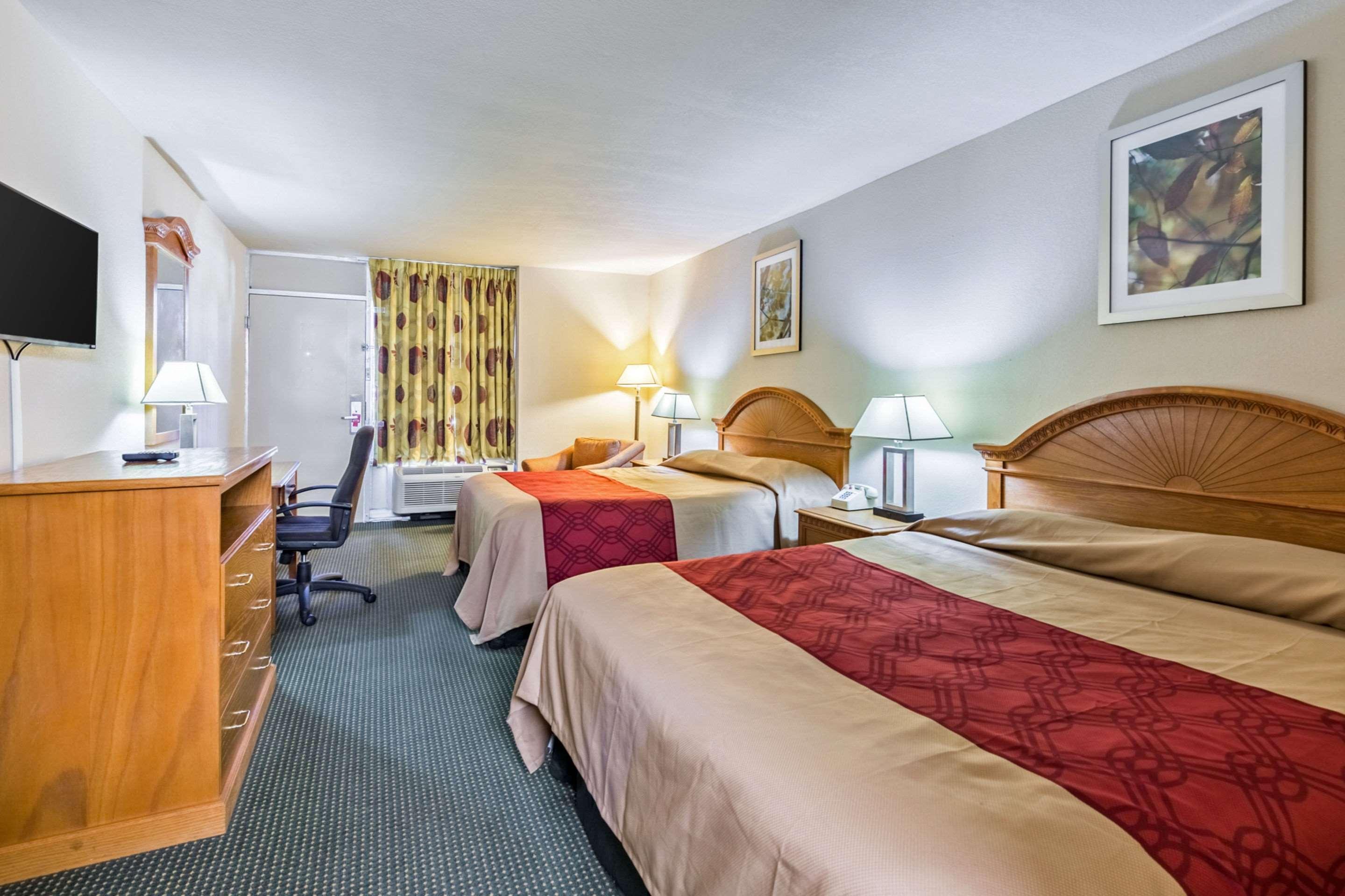 Econo Lodge Baytown Zewnętrze zdjęcie