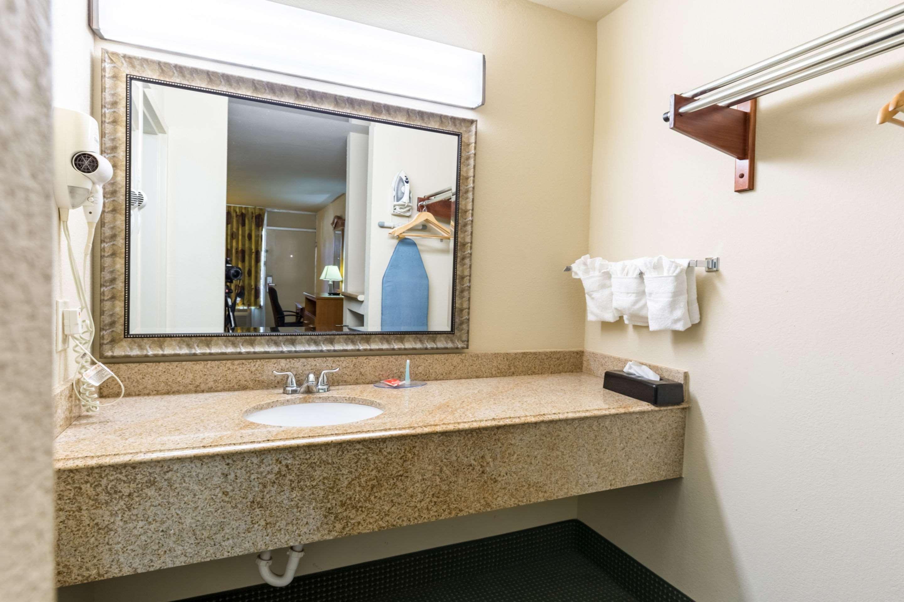Econo Lodge Baytown Zewnętrze zdjęcie
