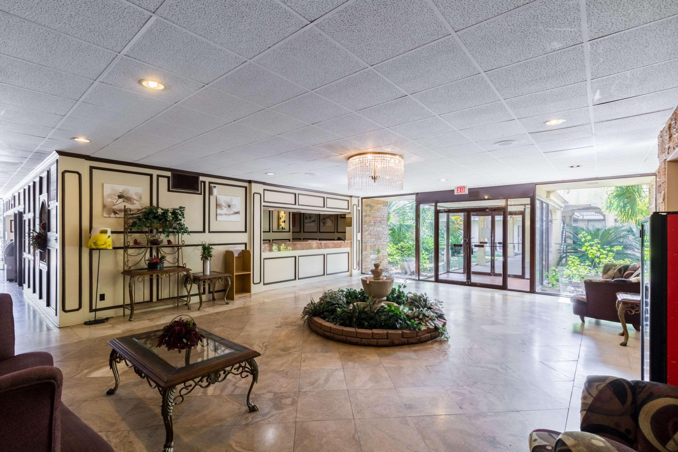Econo Lodge Baytown Zewnętrze zdjęcie